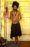 sadhus-_Gorakhnathi_Pagal_Mauni_baba.jpg (10504 bytes)