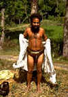 sadhus-_wooden_ardhbabdh.jpg (10757 bytes)