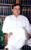 leaders-2_jaitley.jpg (62940 bytes)