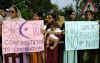 Peace_rally_ibad_july_12_2001-AFP-Saeed_khan.jpg (51249 bytes)